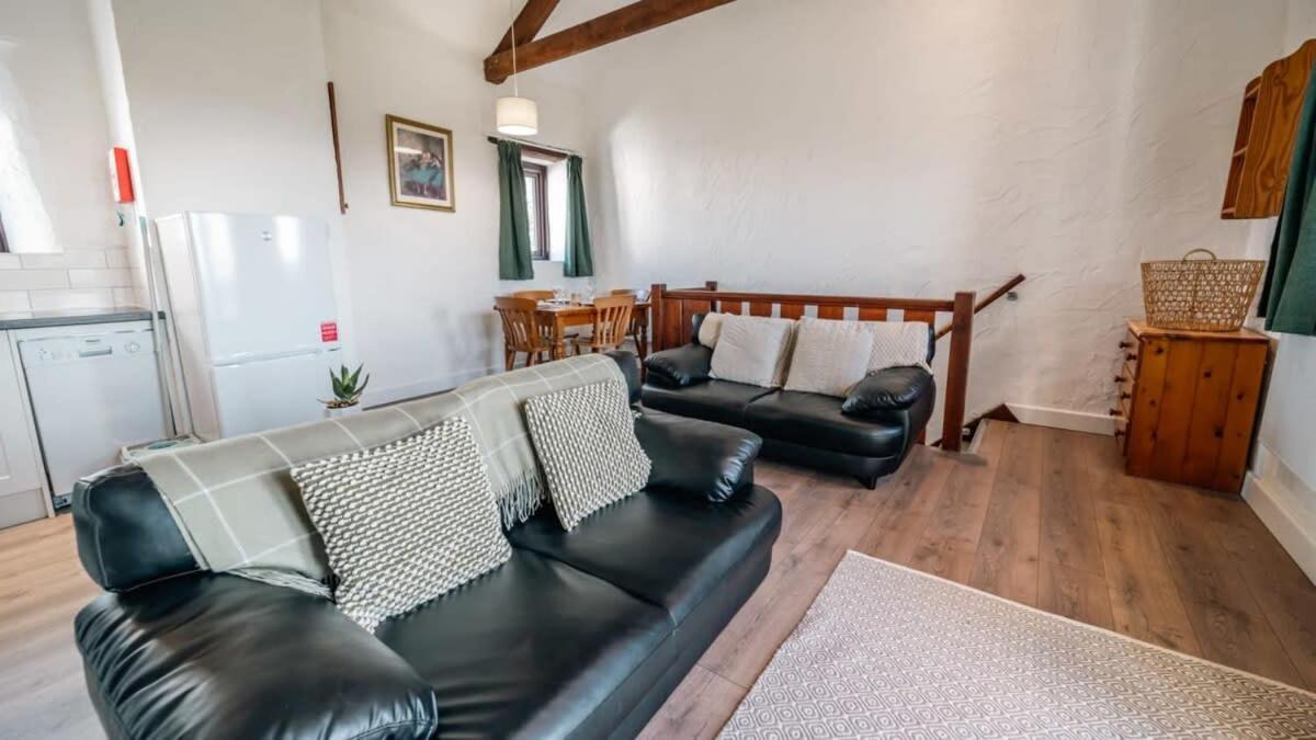 Lovely 2 Bedroom Coastal Cottage Near Bude Exteriér fotografie